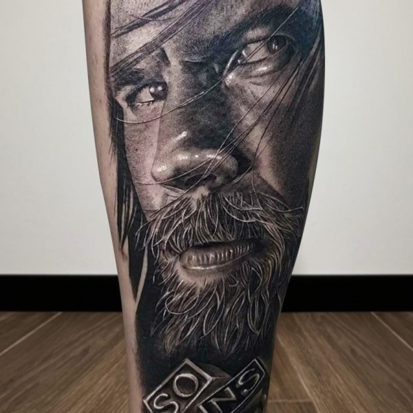 tatuar realismo tatuaje realismo tatuaje fotorealismo - Jaula Tattoo Estudio de tatuajes Torrente - Estudio Tatuajes Valencia