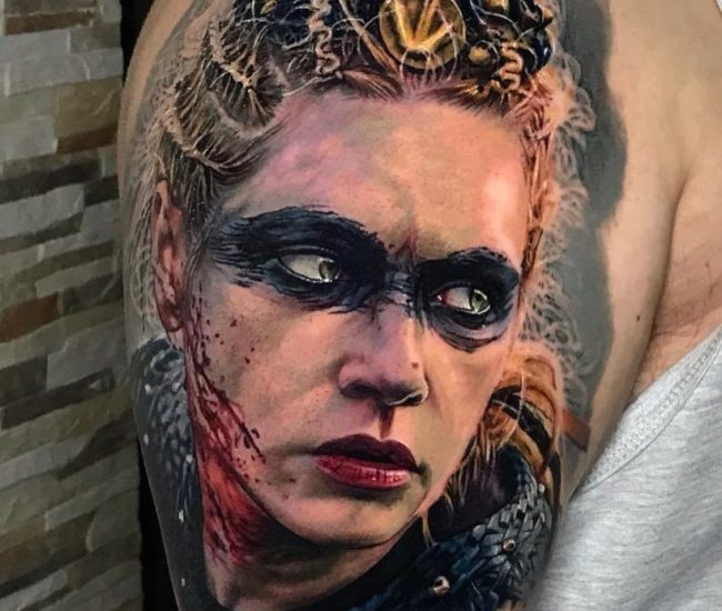 Tatuaje en valencia color